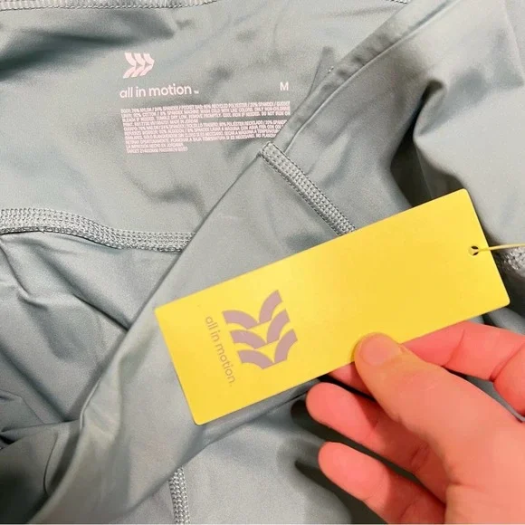 All In Motion Women's Sculpted Jade Sleek Run Quick Dry Raw Hem Leggings NWT - Picture 5 of 7